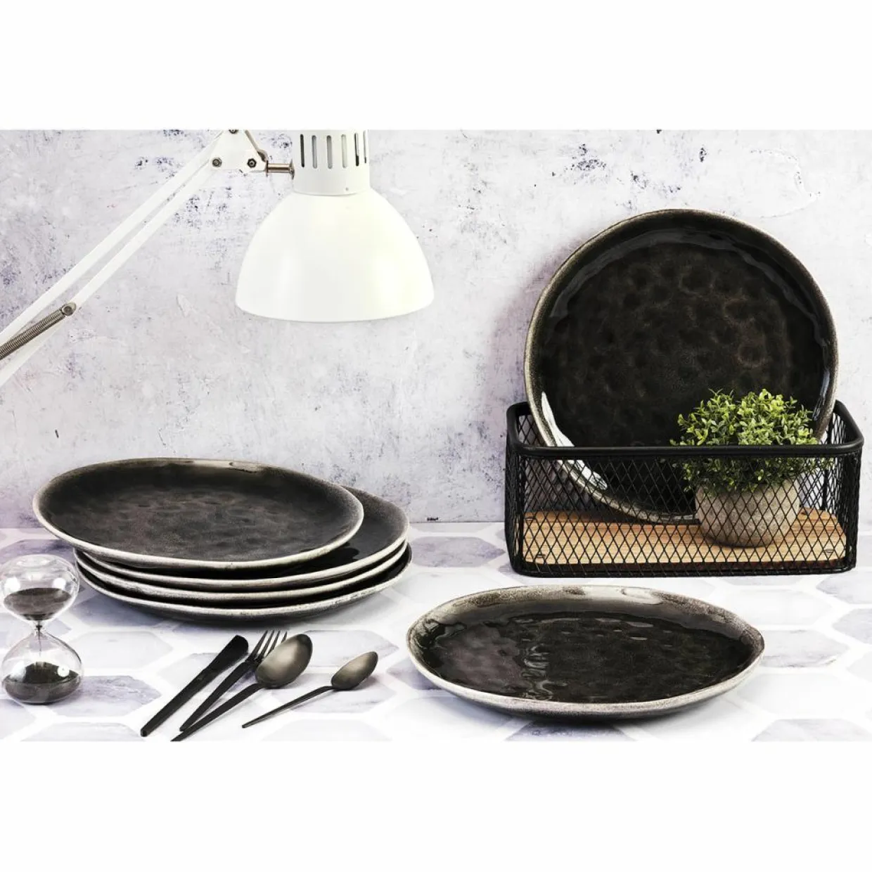 Bjorn Assiettes^6 Assiettes Moon noires - D.28.5 cm