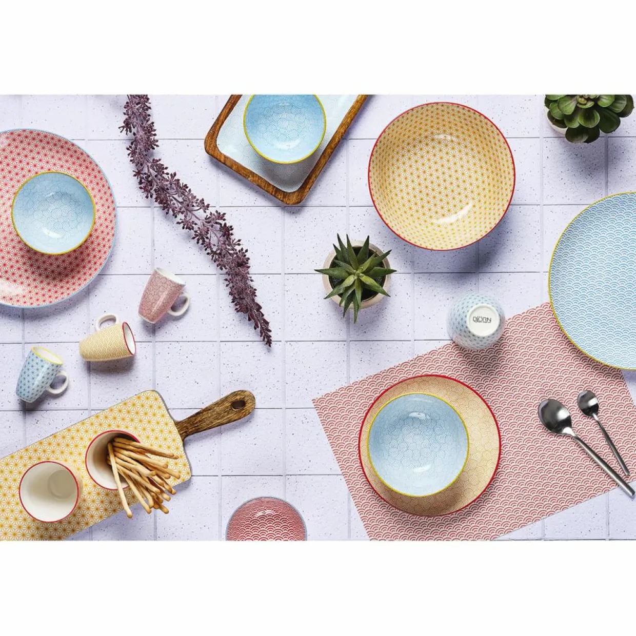 6 Bols petit-déjeuner Pattern Color bleu clair/rouge/jaune - D.15 cm-Bjorn Hot