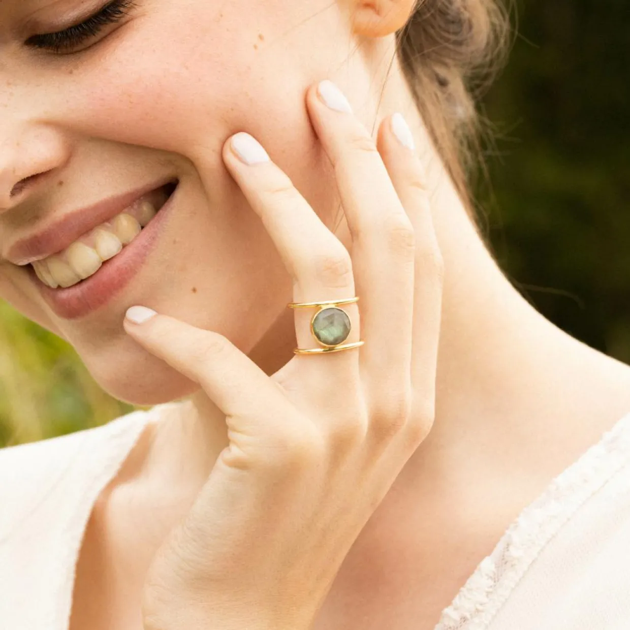 Femme Moonstone Bagues^Bague Nicole Labradorite en laiton doré