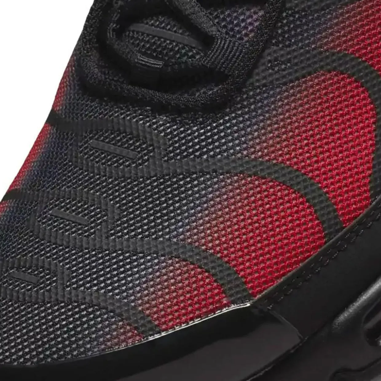 Baskets Air Max Plus noir/rouge-Nike Clearance