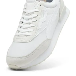 Femme Puma Baskets^Baskets en Cuir & Velours de Cuir Future Rider Play blanches