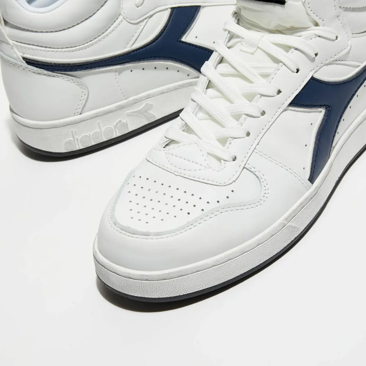 Homme Diadora Baskets^Baskets en Cuir Magic Icona bleu/noir
