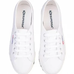 Femme Superga Baskets^Baskets Mania blanches