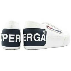 Femme Superga Baskets^Baskets Zoisig blanches