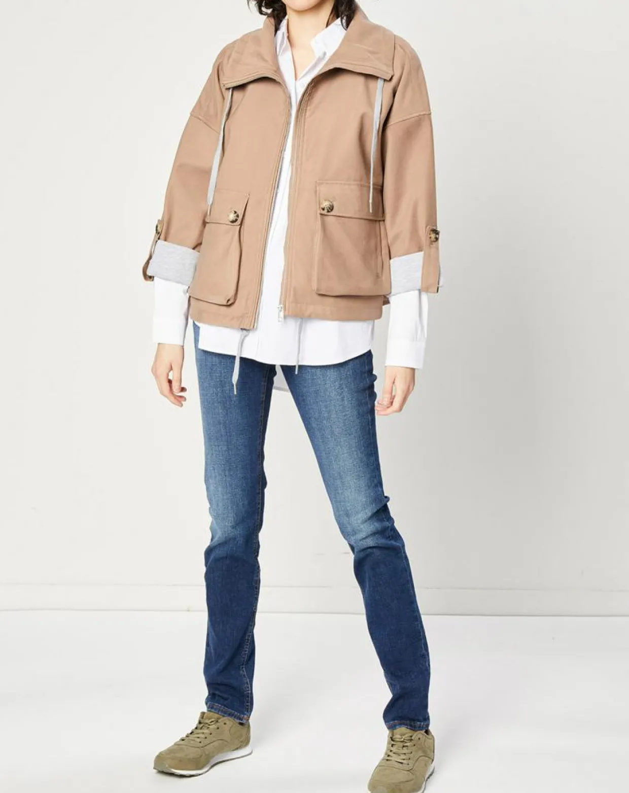Blouson zippé à grande poche beige foncé-Esprit Hot