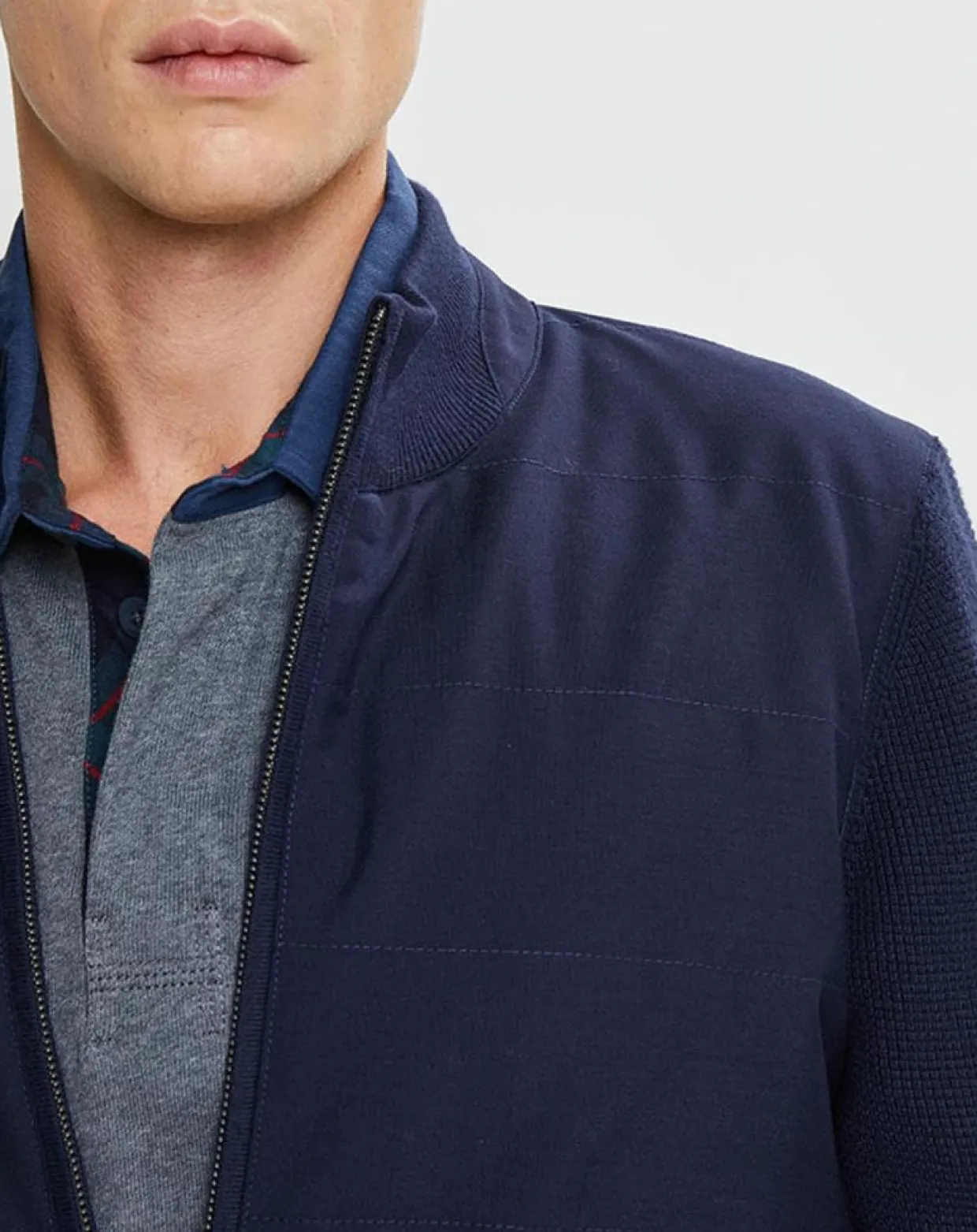 Homme Hackett London Vestes, Blousons^Bombers en Cachemire mélangé bimatière Nylon Tricot bleu marine
