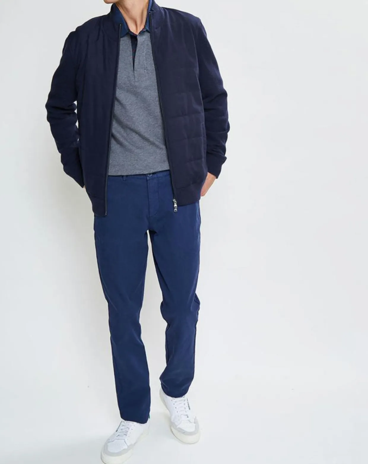 Homme Hackett London Vestes, Blousons^Bombers en Cachemire mélangé bimatière Nylon Tricot bleu marine