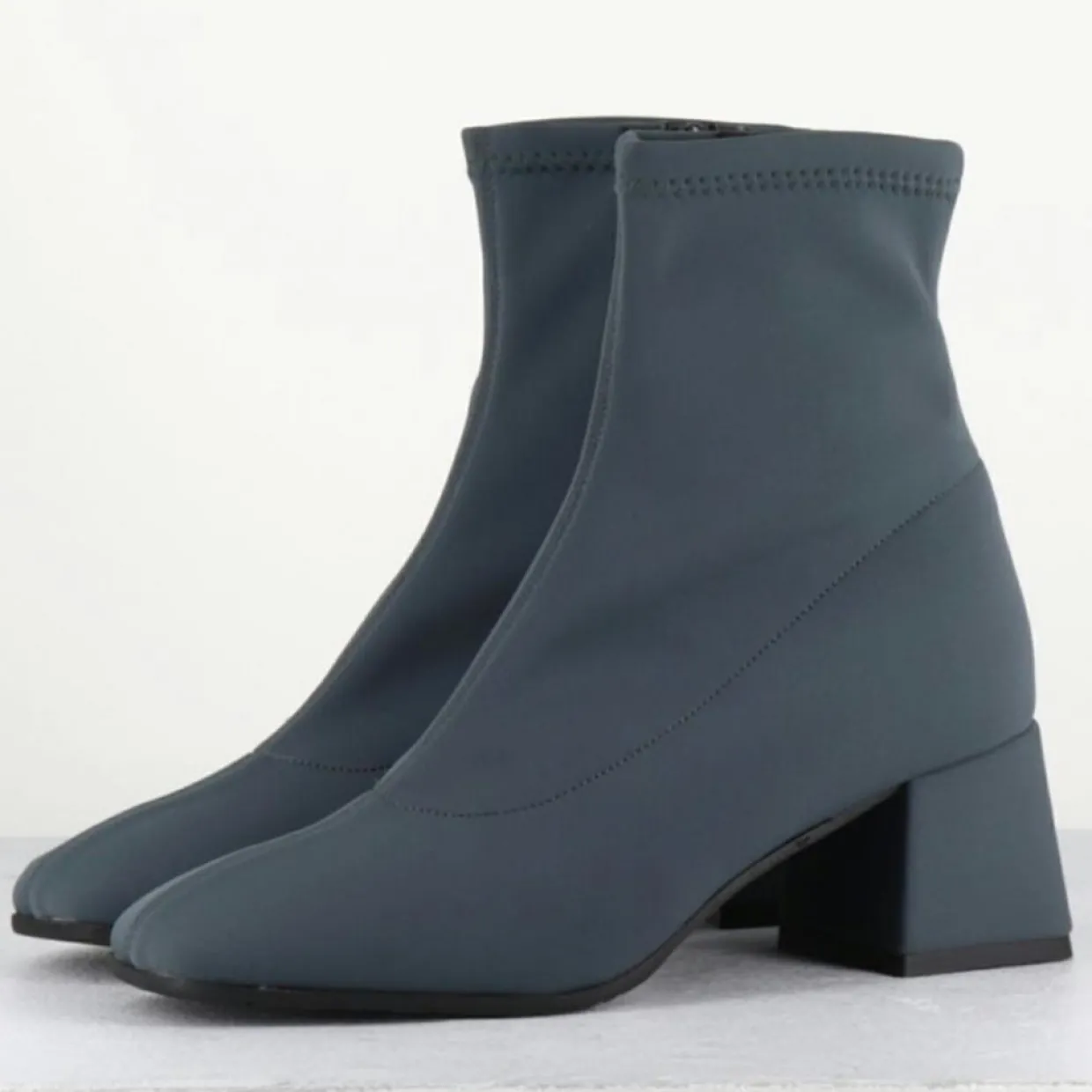 Femme Garrice Bottines^Boots en Cuir vare grises - Talon : 6cm
