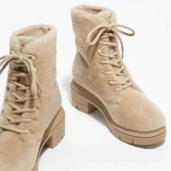 Femme Stuart Weitzman Bottines^Boots en Peau de Mouton Nisha beiges - Talon 7,5 cm