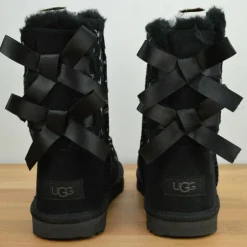 Boots fourrées Laine Bailey BoMoon motif étoiles noir/argenté-Ugg Outlet