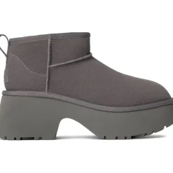 Bottes en Velours de Cuir Classic Ultra Mini New Heights grises - Talon 7 cm-Ugg Online
