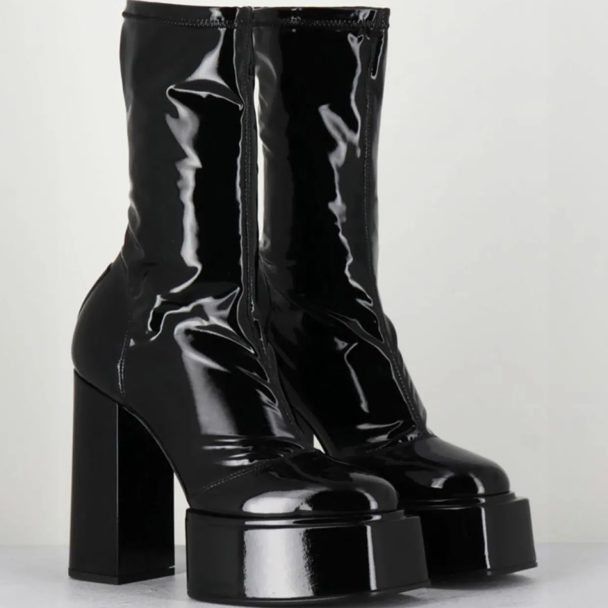 Bottines en Cuir verni Victoria noires - Talon 11.5 cm-3Juin Discount