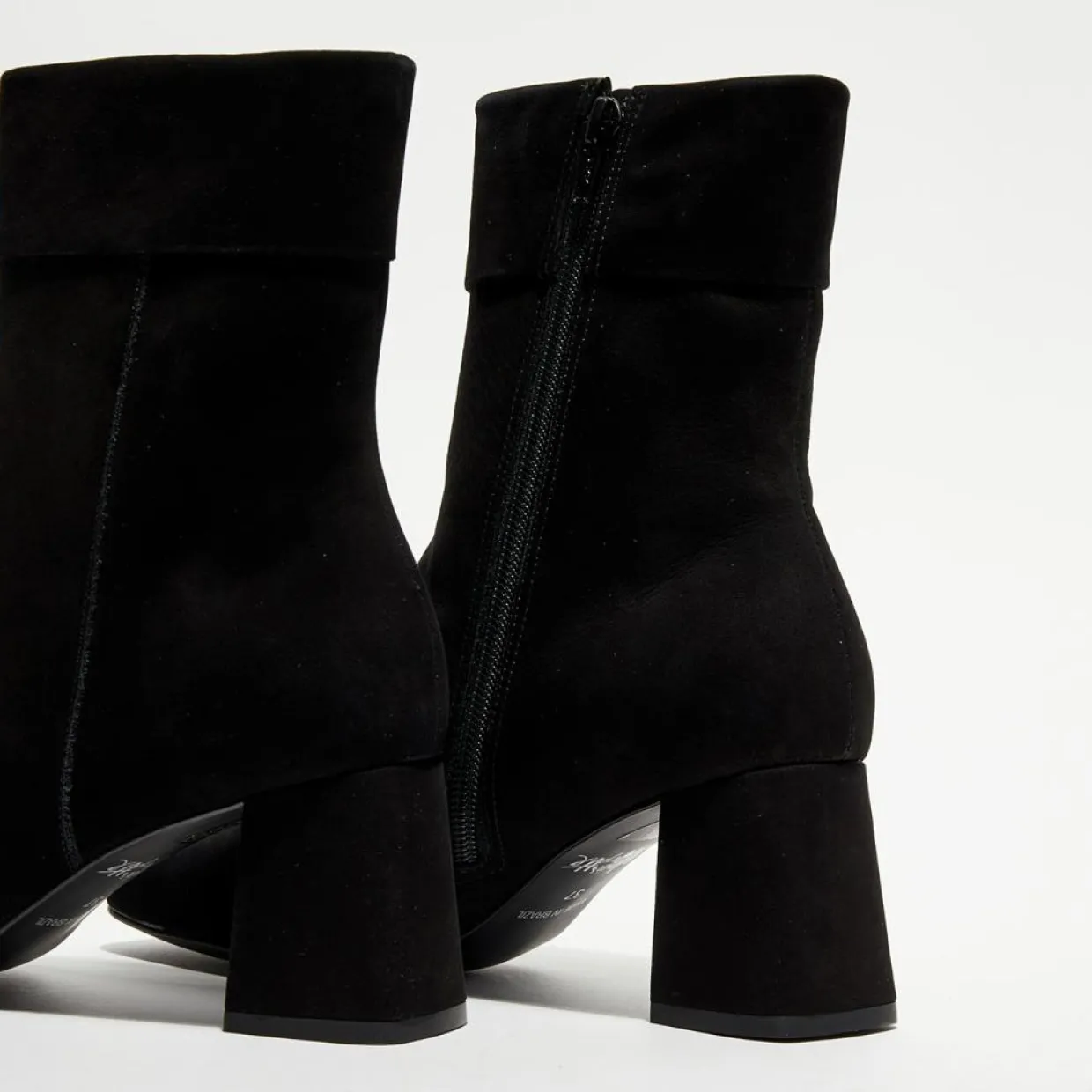 Femme Galeries Lafayette Bottines^Bottines revers col noires - Talon 7 cm