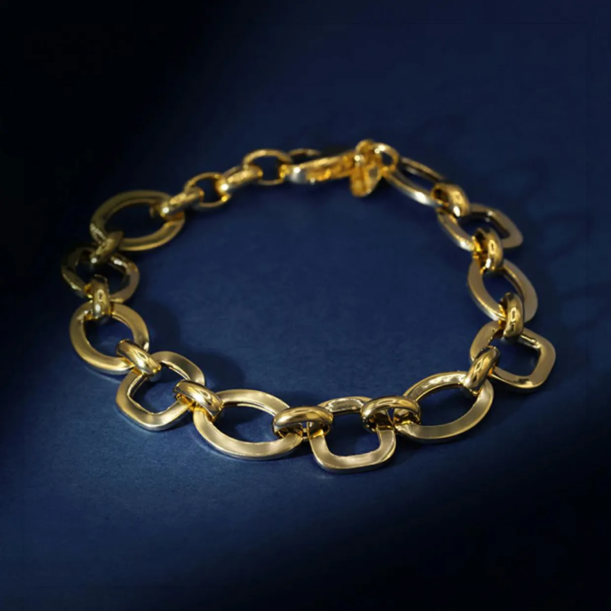 Bracelet Frederico en Argent doré-By Rafaella Clearance