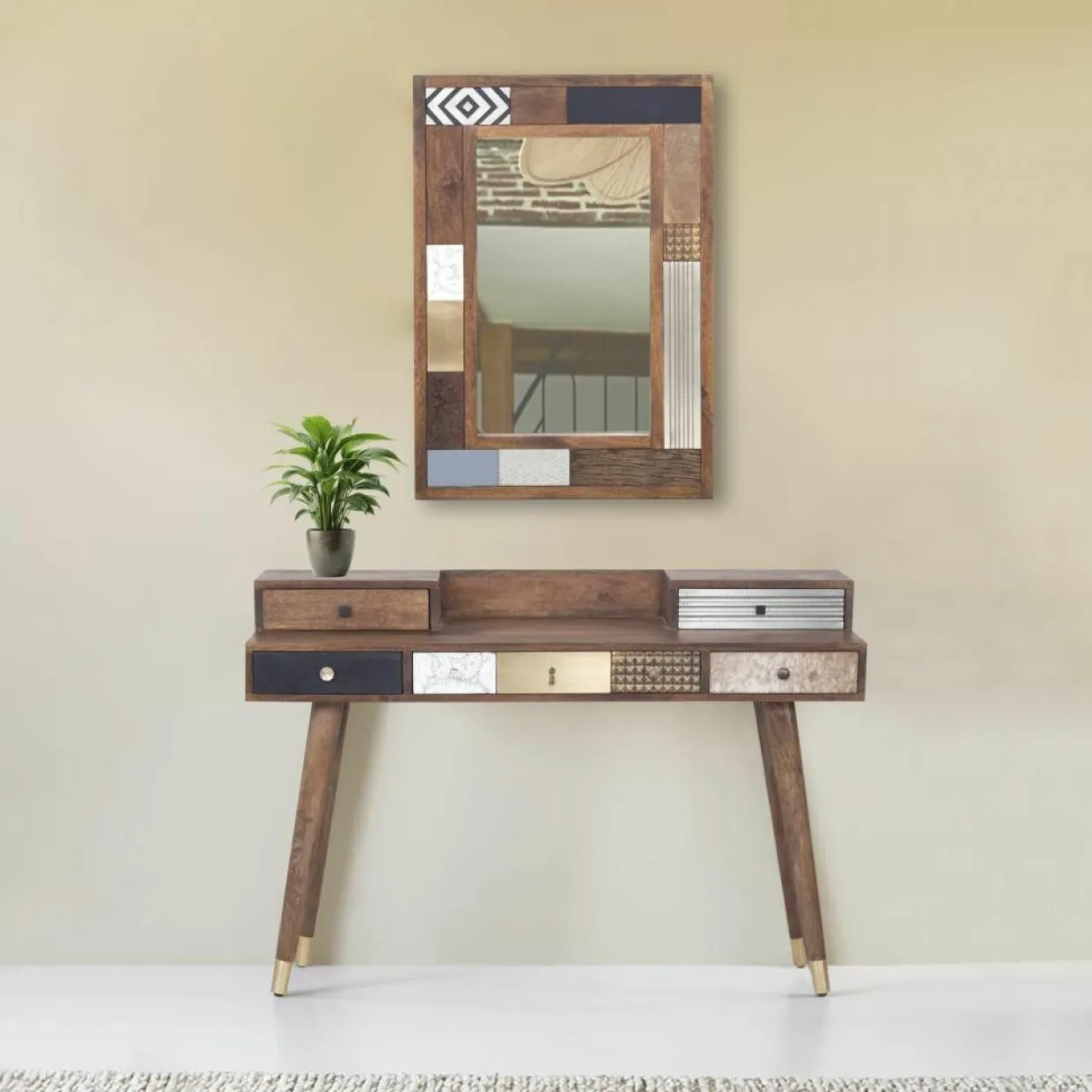 Bureau multi-matériaux peau de vache bois sculpté Naturel - 130x45x88 cm-Bois & Chiffons Outlet