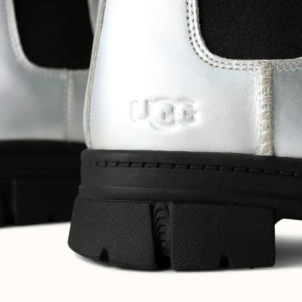 Enfant Ugg Fille^Chelsea Boots en Cuir Ashton Chelsea Shine argentées
