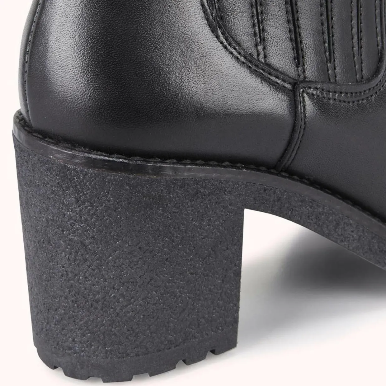 Femme Cosmoparis Bottines^Chelsea boots en Cuir Bena noirs - Talon 7 cm