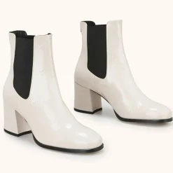 Chelsea Boots en Cuir verni Lanae crème - Talon 6 cm-Cosmoparis