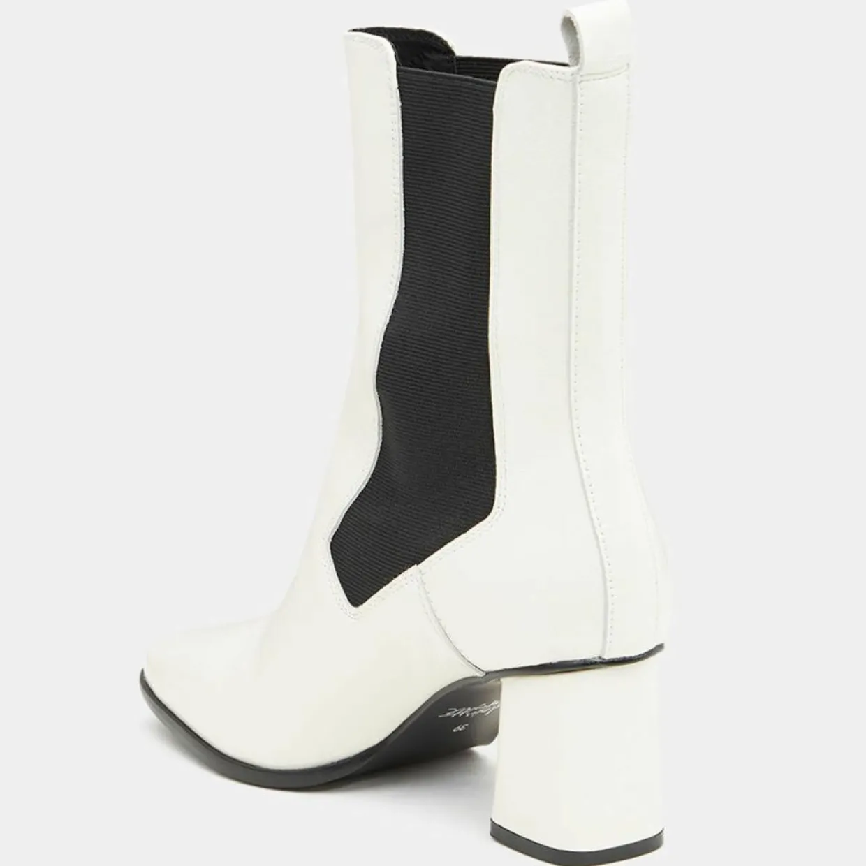 Chelsea Boots en Cuir verni à tige haute écrues - Talon 7 cm-Galeries Lafayette New