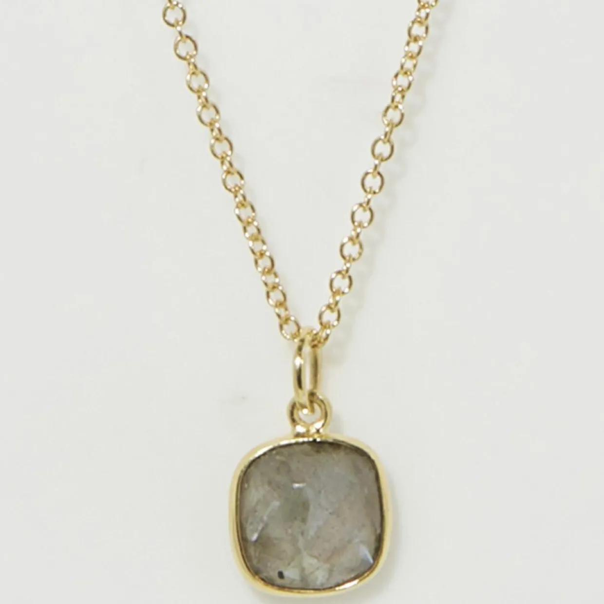 Femme Moonstone Colliers^Collier Phybie Labradorite en laiton doré