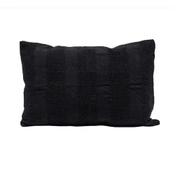 Coussin en crochet fait main noir 40x60cm-Bed and Philosophy Online