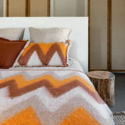 Bed and Philosophy Coussins, Galettes De Sièges^Coussin en laine motif 70s orange 40x60cm