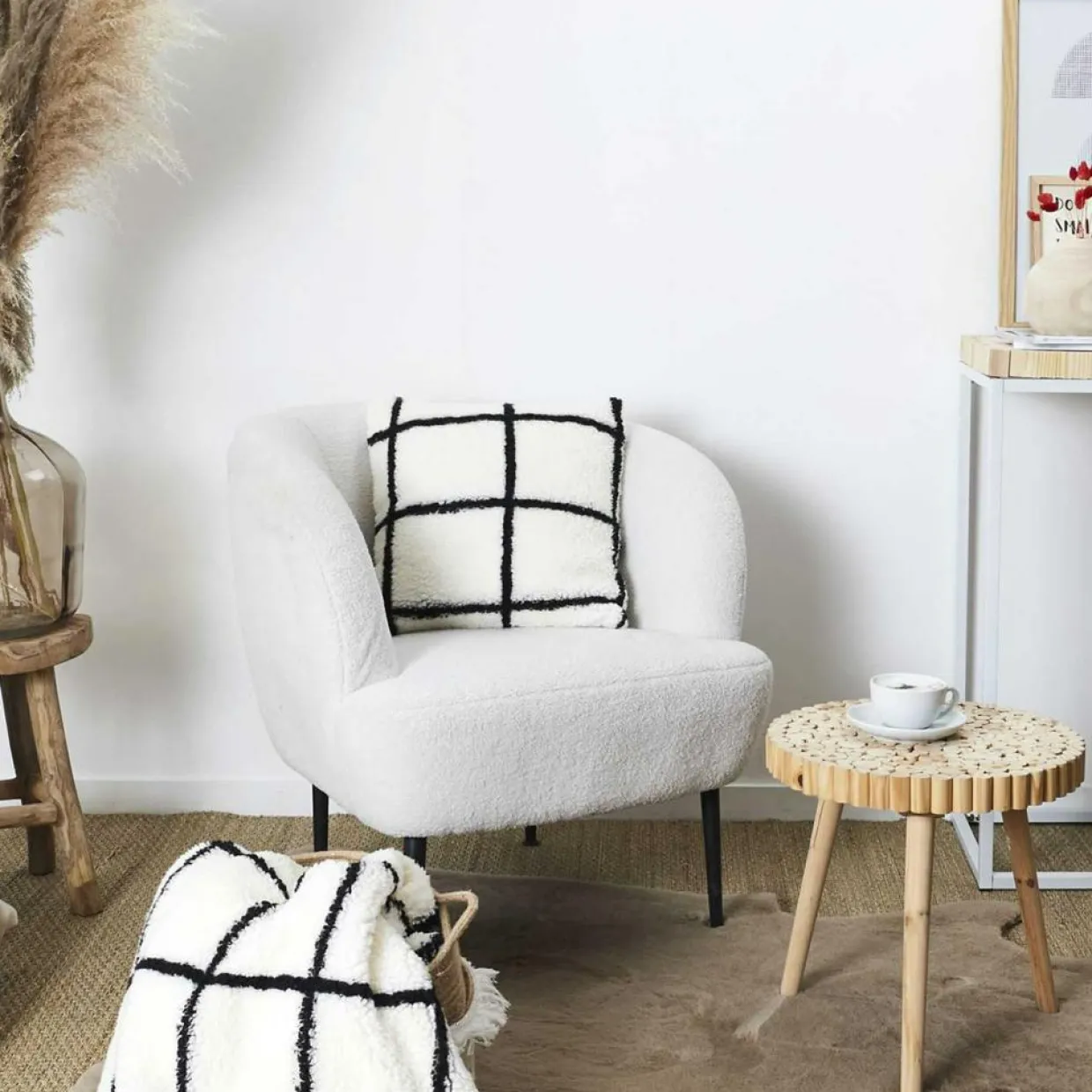 Home Deco Factory Coussins, Galettes De Sièges^Coussin Sherpa à carreaux blanc/noir - 40x40 cm