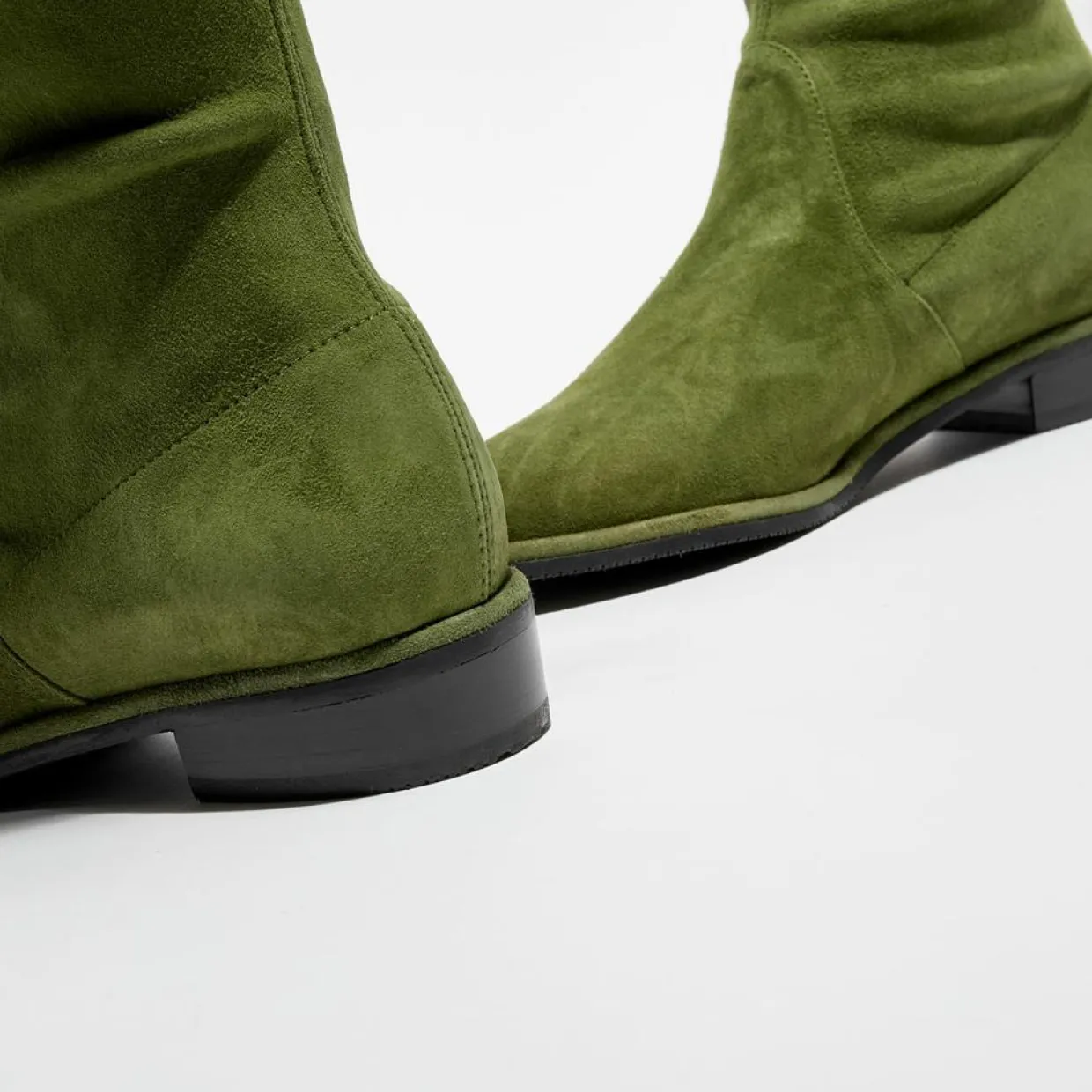 Cuissardes en Velours de Cuir Lowland vertes-Stuart Weitzman