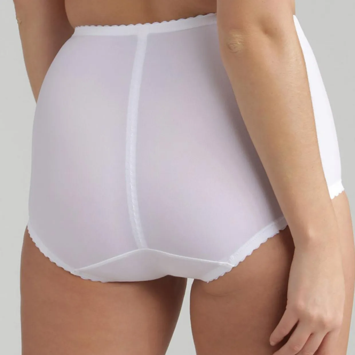 Culotte taille haute Incroyable c'est une Gaine blanche-Playtex New