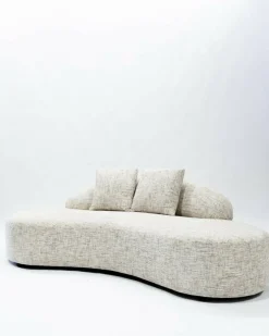 Dune - Canapé arrondi 3 places en tissu beige-Uniqka Hot