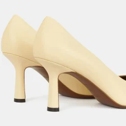 Escarpins en Cuir jaune pâle - Talon 7.5 cm-Neous Sale