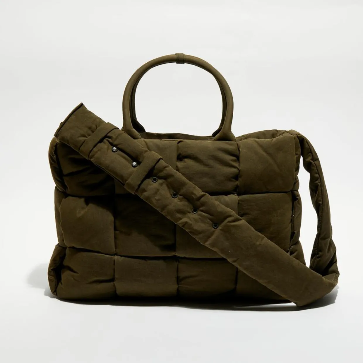 Grand sac fourre-tout rembourré Arco olive - 32x44x11 cm-Bottega Veneta Outlet