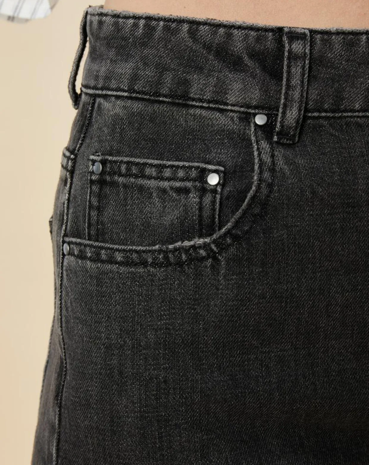 Jean large en Toile de coton Ronda noir-Chloé Stora