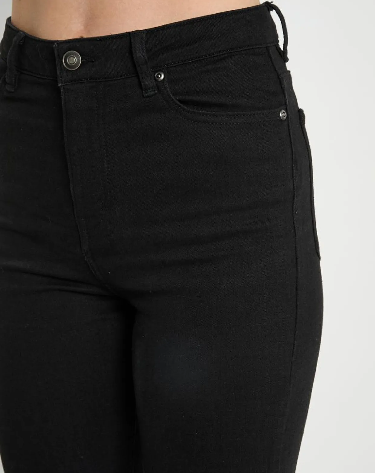 Jean Regular noir-Galeries Lafayette Hot