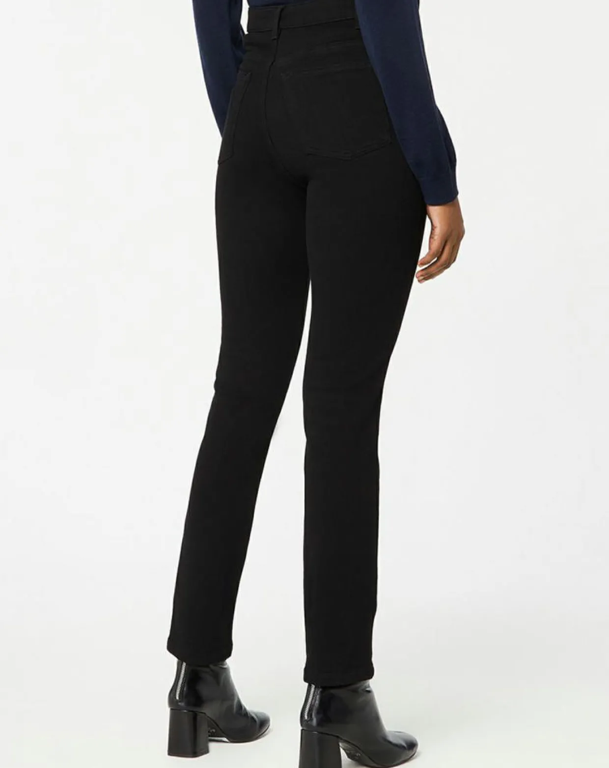 Jean Regular noir-Galeries Lafayette Hot