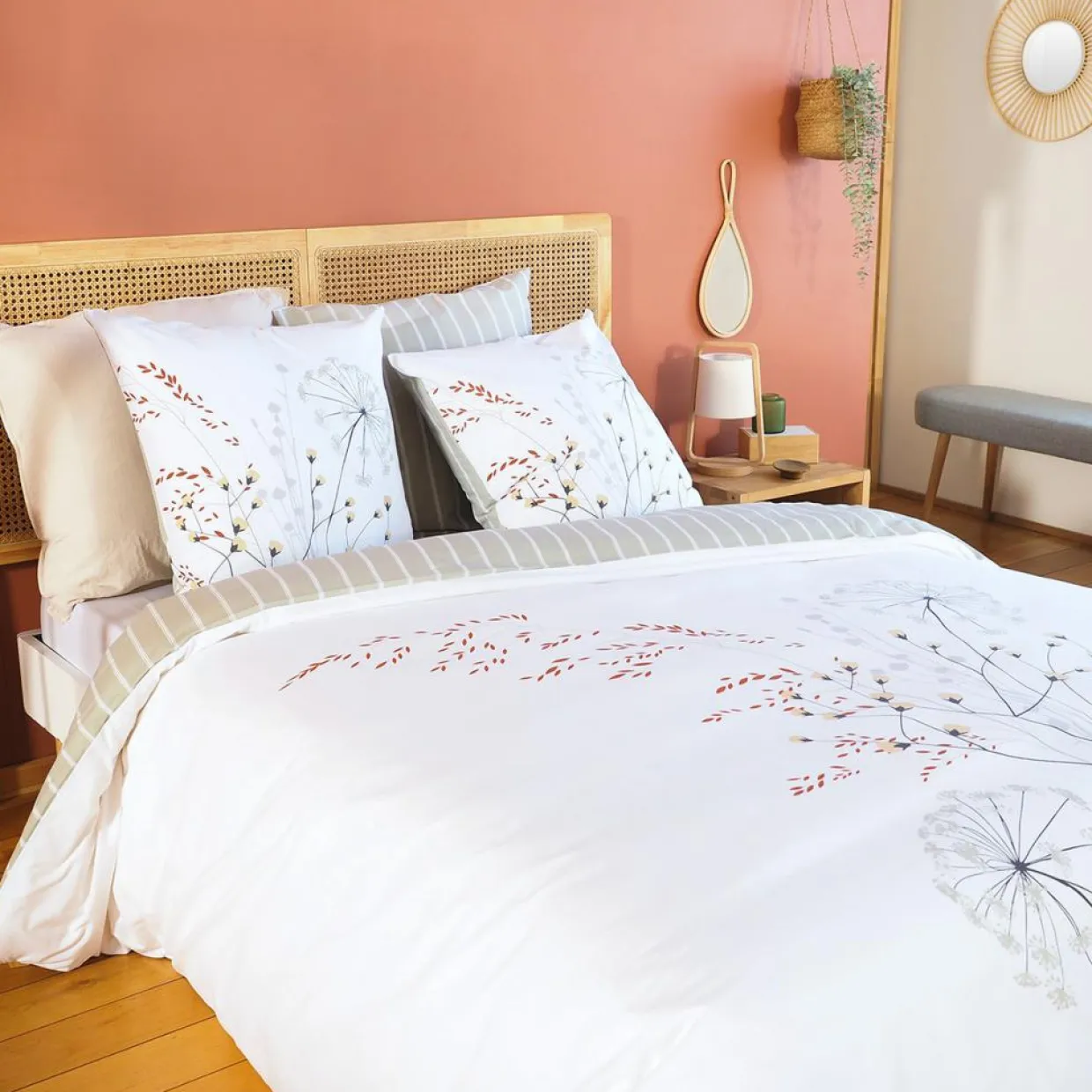 Parure housse de couette Soliflore blanche-Home Collection Discount