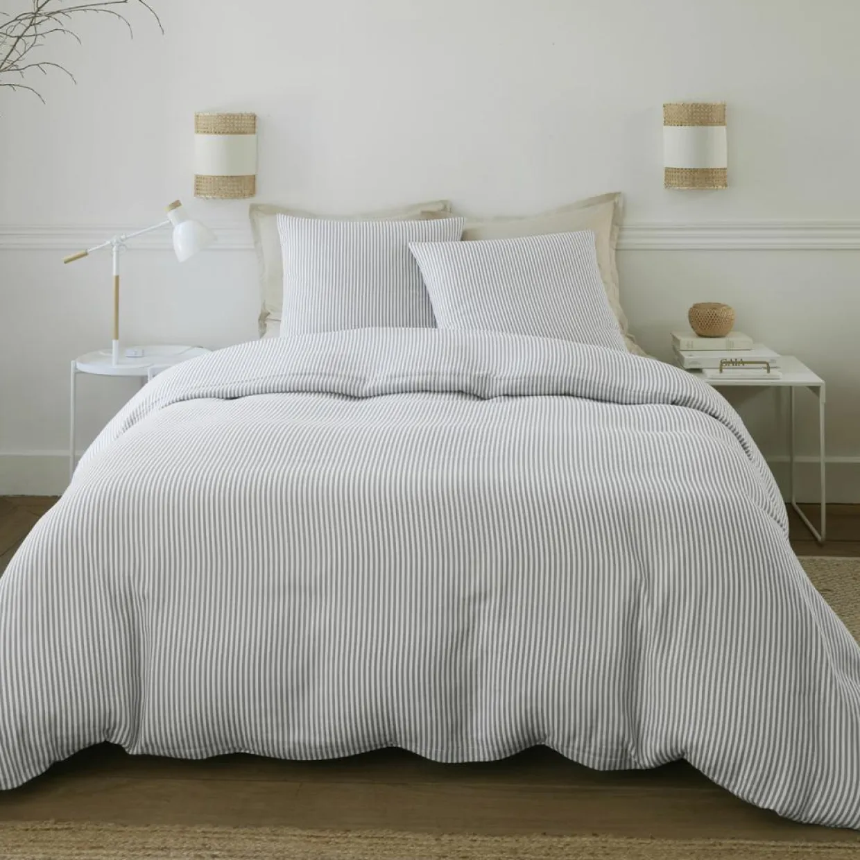 Parure Housse de Couette 100% Gaze de Coton Imprimé Laya blanc/gris-Baton Rouge
