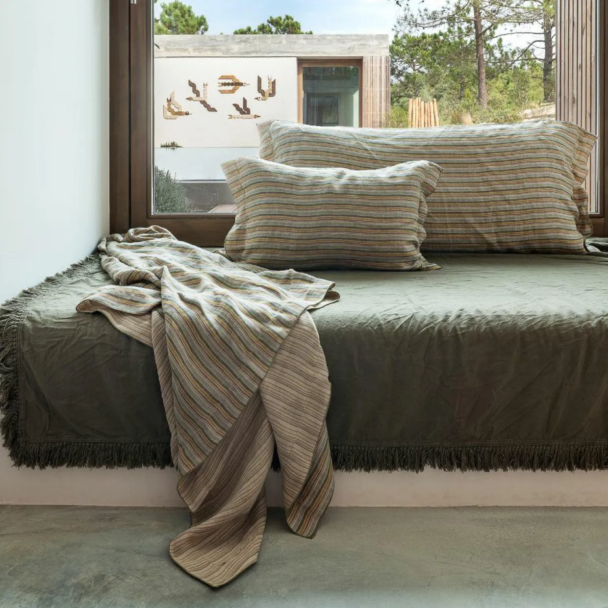 Bed and Philosophy Plaids^Plaid en lin & coton finitions frangées vert 150x180cm