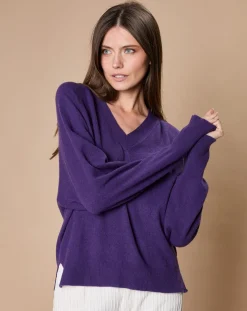 Femme Oscar et Louise Pulls^Pull 100% Cachemire 4 fils Romy col V profond violine