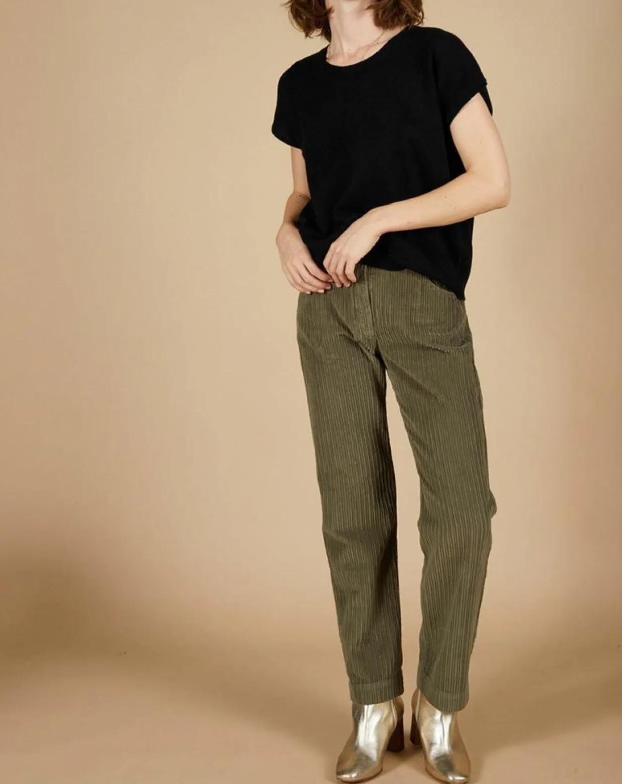 Pull 100% Cachemire Laurène manches courtes noir-Cashmere Tribu Outlet
