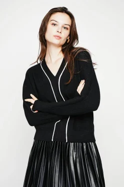 Pull col V noir-C&Jo New