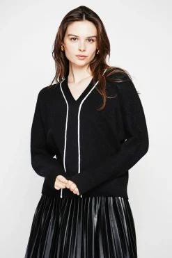 Pull col V noir-C&Jo New