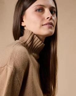 Femme Oscar et Louise Pulls^Pull en Laine & Cachemire Ambre col montant 4 côtes camel
