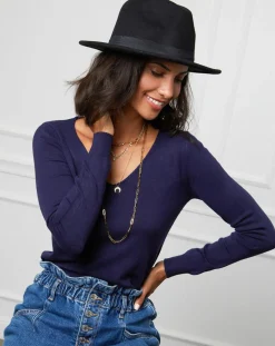 Pull Romane à Col V marine-Soft Cashmere Hot