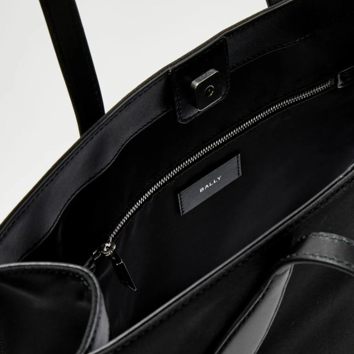 Femme Bally Sacs^Sac cabas noir - 40x35x11 cm
