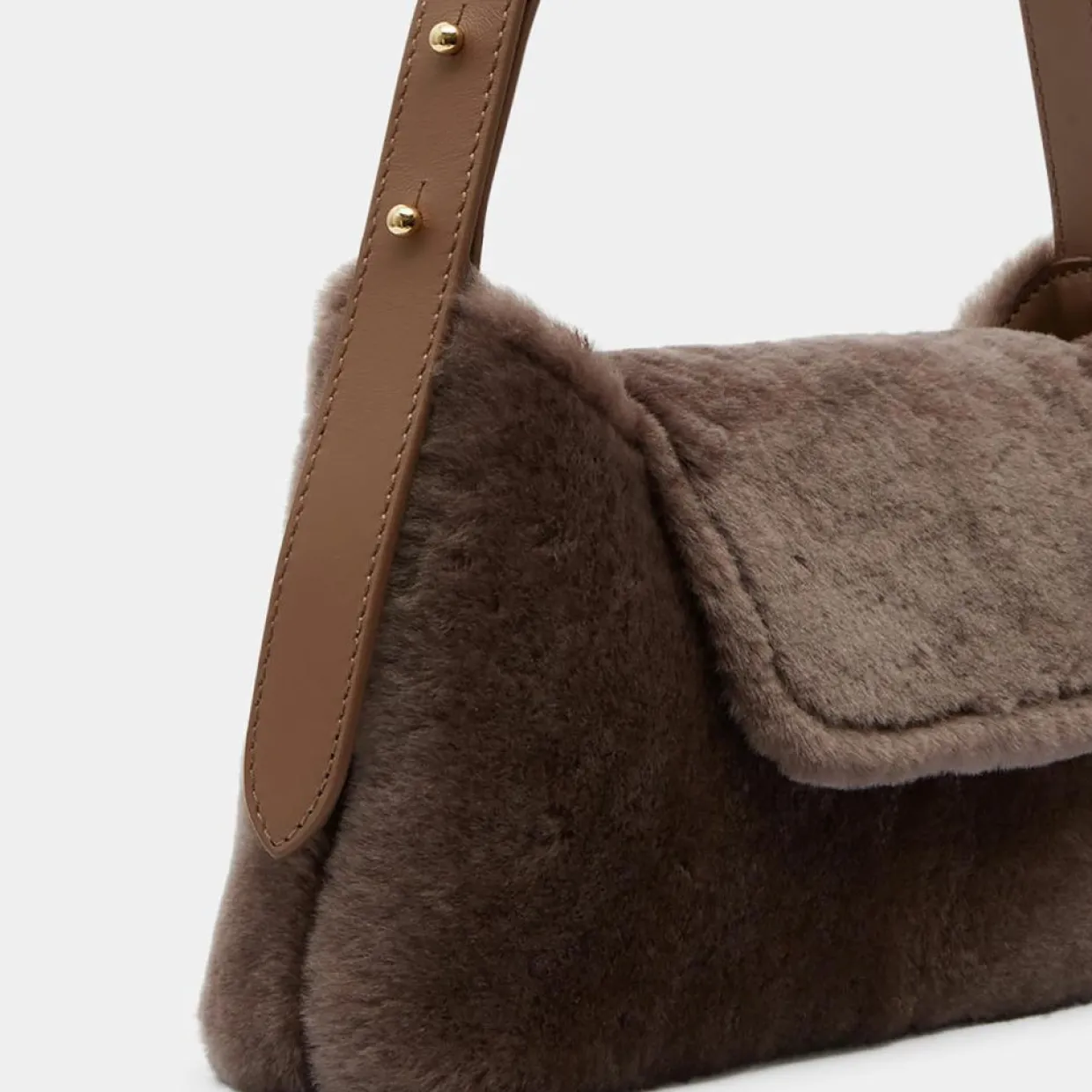 Femme Elleme Sacs^Sac enveloppe en Cuir & Peau Shearli marron foncé 16x28x6 cm