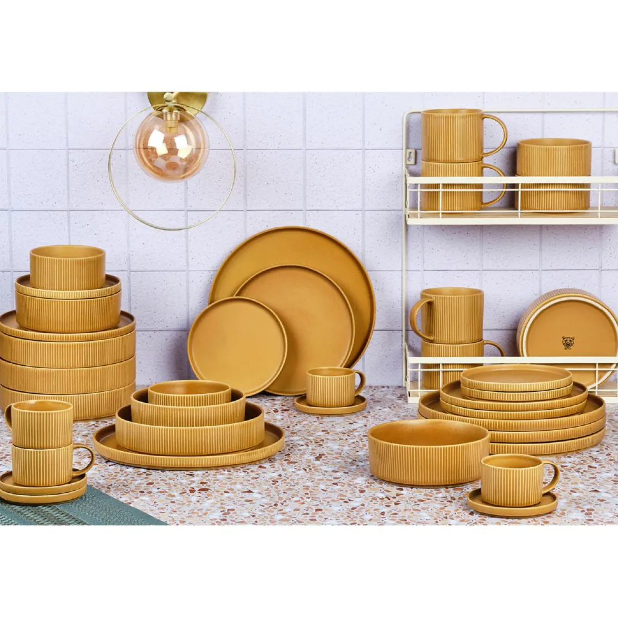 Bjorn Assiettes^Service Complet Scandi jaune ocre - 36 Pièces