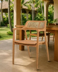 Uniqka Chaises^Sienne - Chaise en teck avec détail rotin
