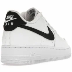 Femme Nike Baskets^Sneakers Air Force 1 blanches