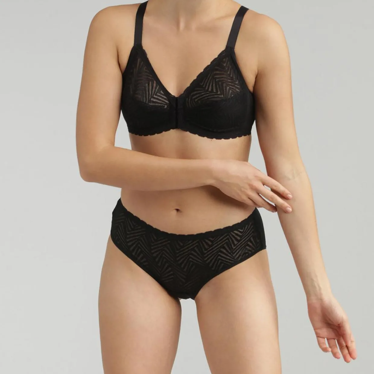Femme Playtex Lingerie, Nuit^Soutien-gorge ouverture devant sans armatures Ideal Posture noir